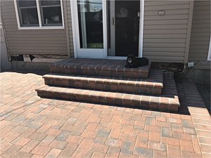 l shape stoop with bullnose red terracotta nicolock steps step porch back sliding door 6x9 90 herringbone patio